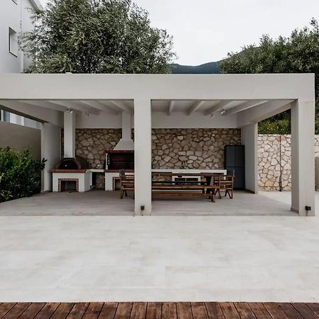 Etherealvilla-Family Villa With Pool 劳德哈塔 外观 照片